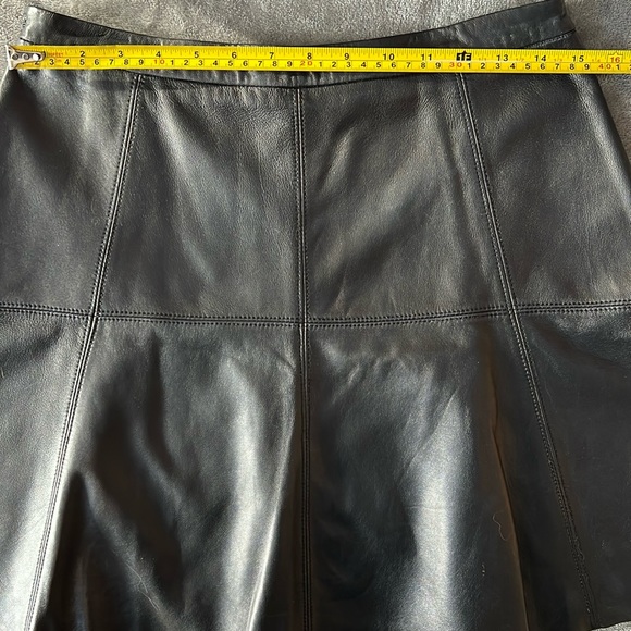Rebecca Minkoff Ibiza Black Leather Skirt SZ 8 - Picture 7 of 9